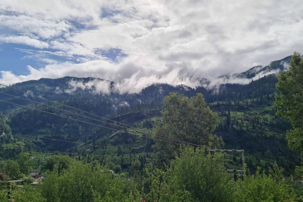 Gharsa - Your Mountain Home Manāli Exteriér fotografie
