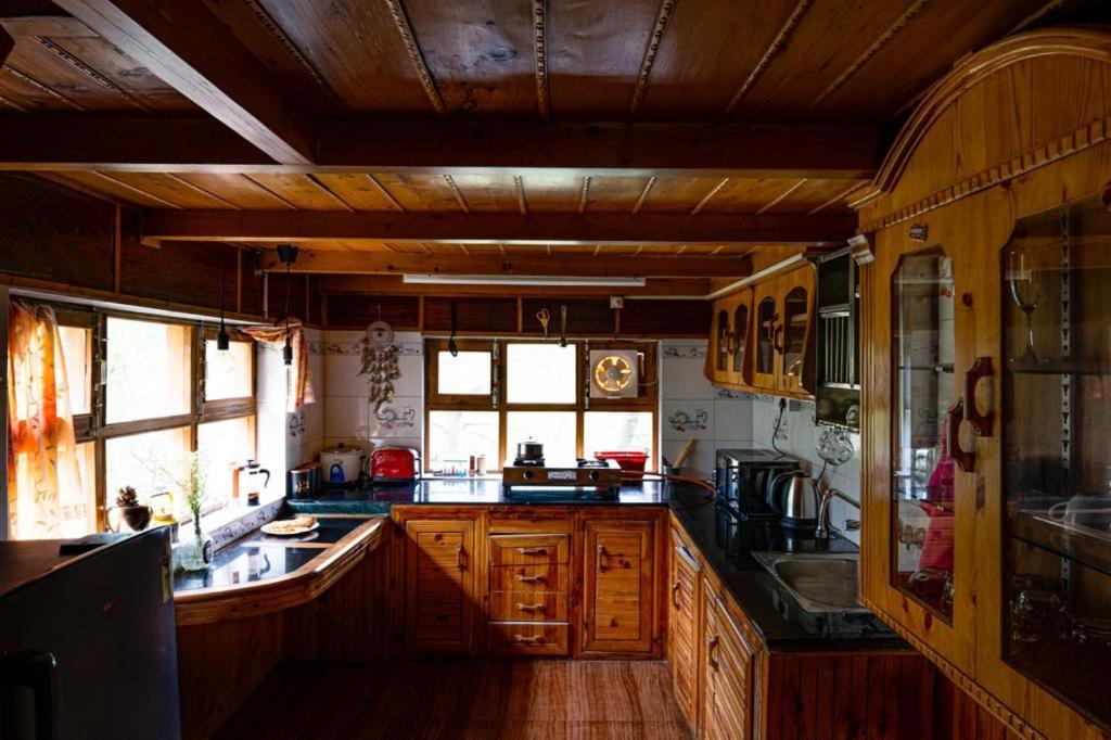 Gharsa - Your Mountain Home Manāli Exteriér fotografie