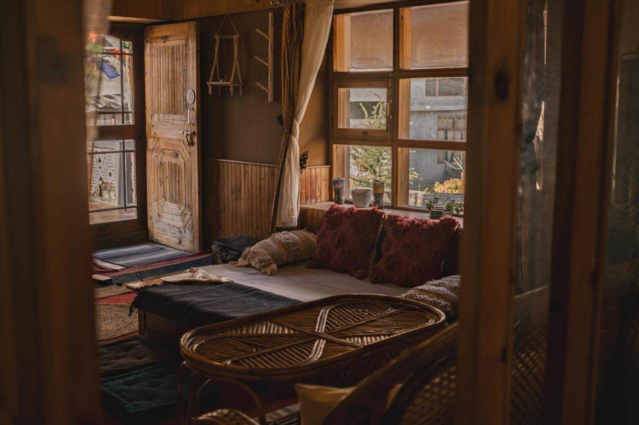 Gharsa - Your Mountain Home Manāli Exteriér fotografie